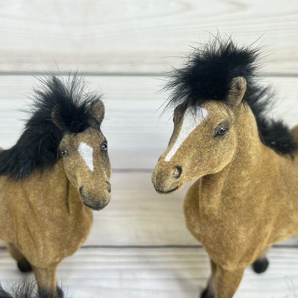 VTG Blue Grass Farms SET 4 HORSES Soft Mane Long Tail Toy Concepts Real Feel BGF - Picture 14 of 16